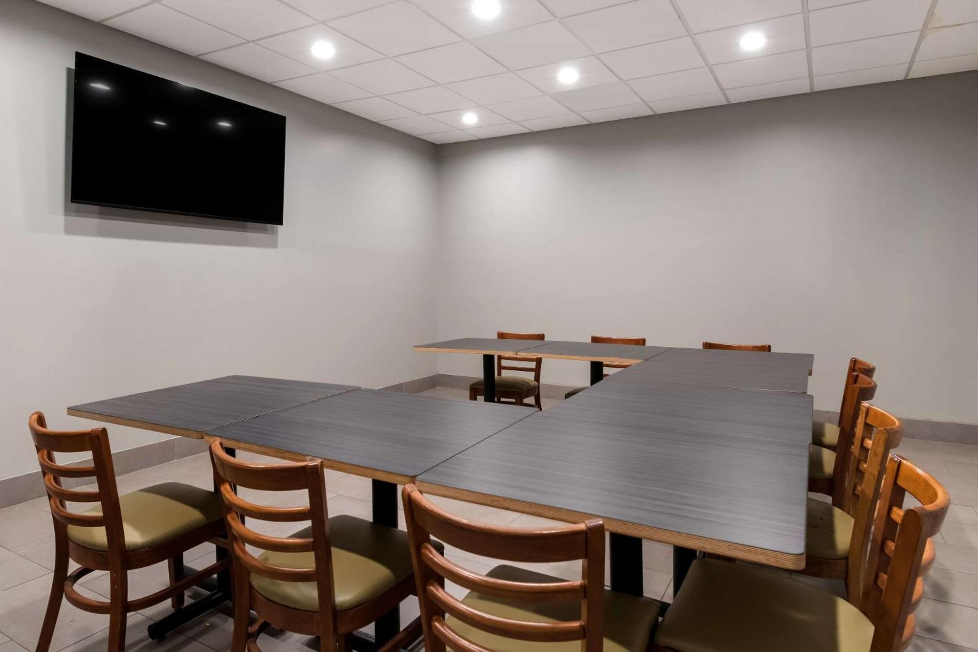 Country Inn & Suites By Radisson, Harrisburg Northeast - Hershey Eksteriør billede